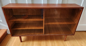 Poul Hundevad Teak Shelves