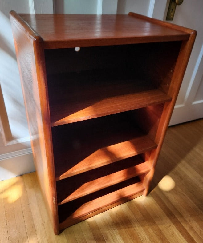 Teak Entertainment / Stereo Stand – Cook Street Vintage