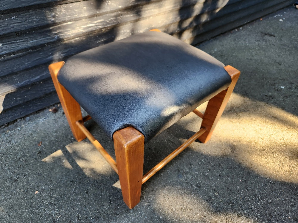 Wooden Foot Stool with Brown Leather Pad