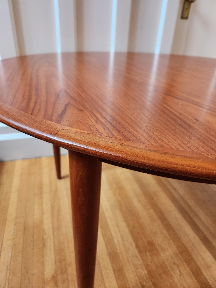 Round Teak Dining Table with 2 Leaves