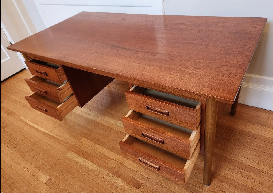 6 Drawer Teak Desk