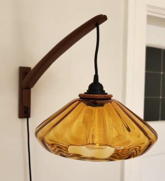 Swing Arm Lamp