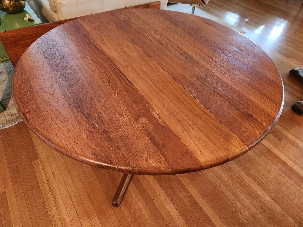 Solid Teak Round MCM Pedestal Table