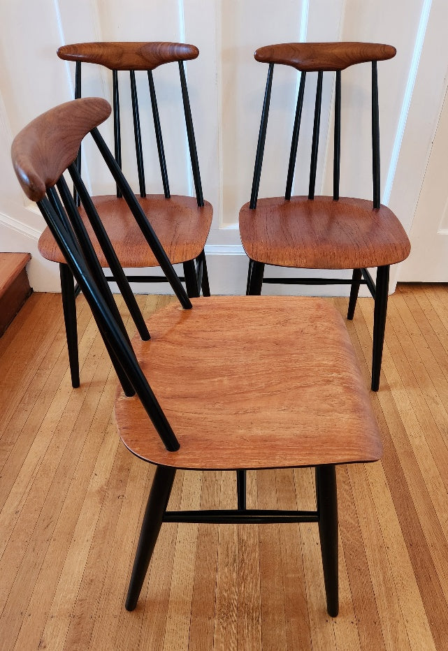 Sandvik 'Pia' Chairs - Cook Street Vintage