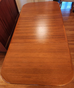 Vintage Teak Dining Table with 2 Leaves