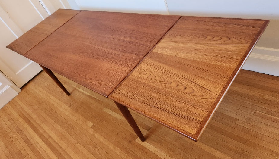 Large Extending Leaf Danish Table