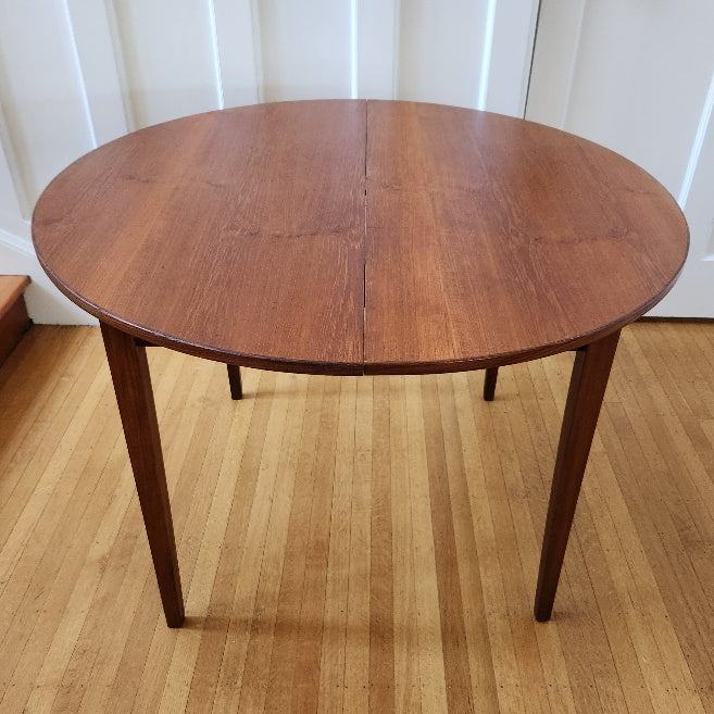 Round Teak MCM Dining Table - Cook Street Vintage