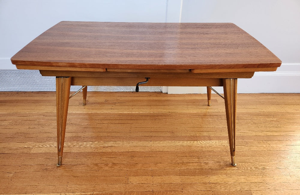 MCM Elevator Table