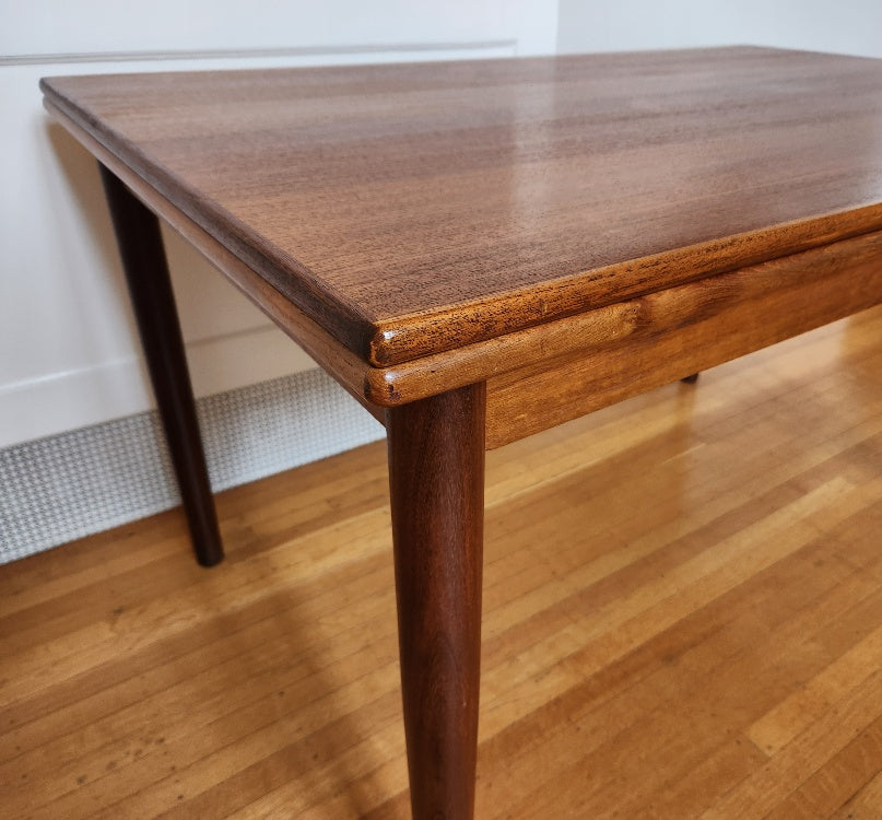 Mid-century Extending Leaf Teak Table
