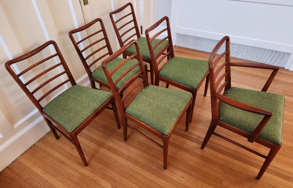 Set of 6 Vintage Dining Chairs