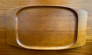 Absolutely gorgeous MCM teak serving tray by Söwe Konst Sovestad Sövestad. Perfect for serving drinks or to use as a charcuterie board. Made in Sweden- Cook Street Vintage