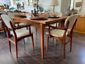 Teak Dining Table with 2 leaves