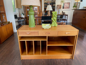Expanding Entertainment Unit and Desk