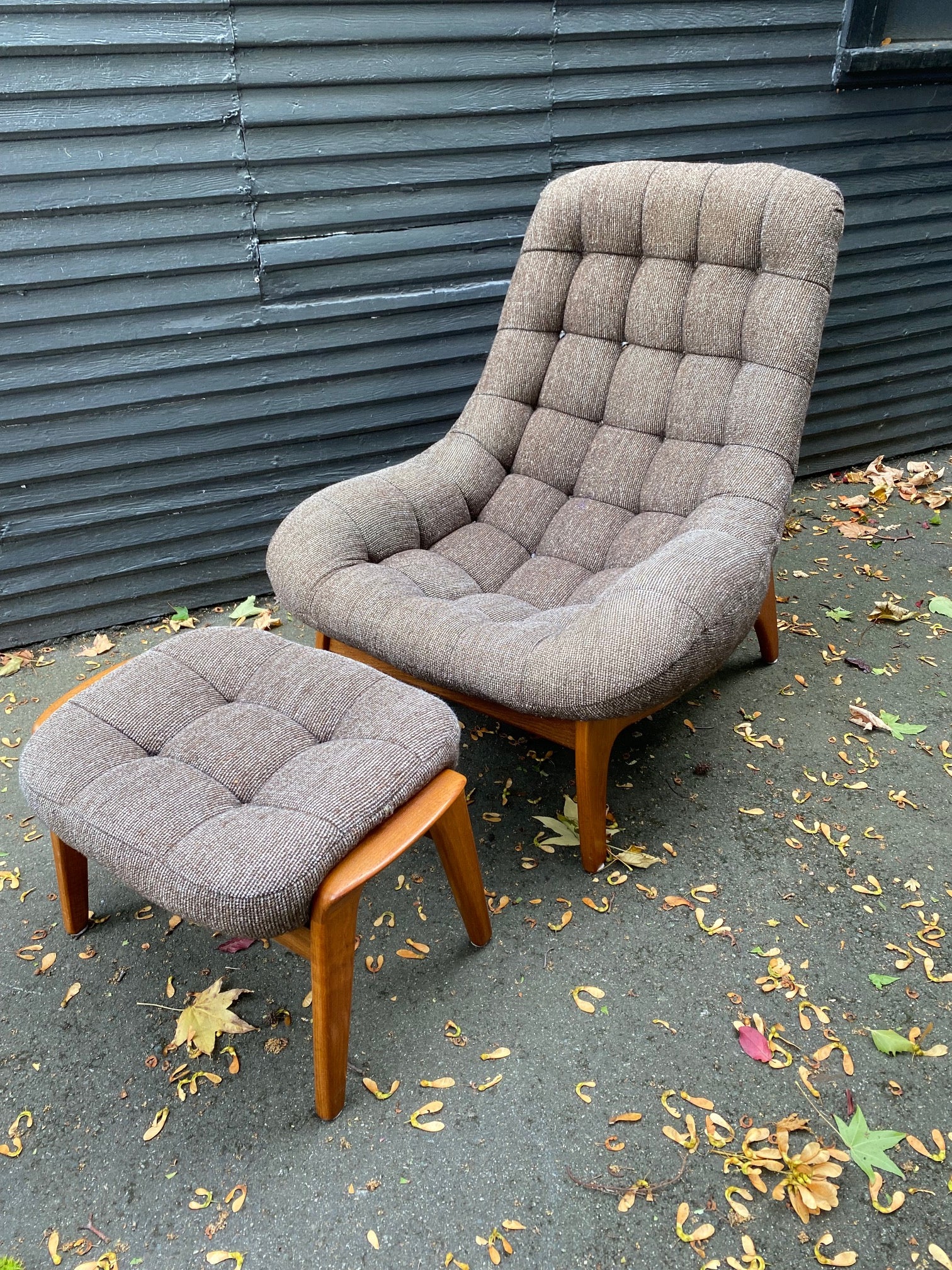 R Huber Chair and Ottoman