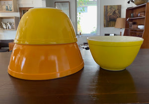 Set of Three Vintage Sunshine Yellow Pyrex Mixing Bowls