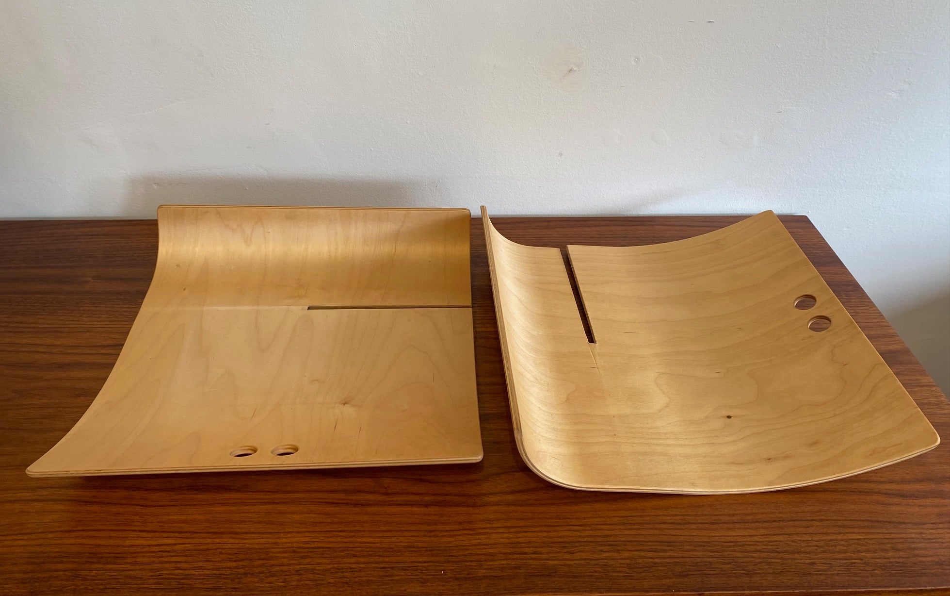 Bent Ply Interlocking Magazine Rack – Cook Street Vintage
