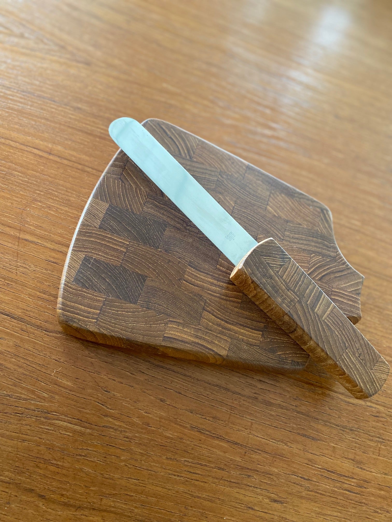  fabulous Jens Harald Quistgaard design. This butcher block style cheese board comes with a handy cheese knife/ spreader- Cook Street Vintage