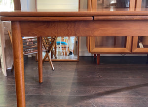 MCM Teak Dining Table with Extending Leaves