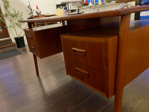 MCM Teak Executive Desk with Floating Top