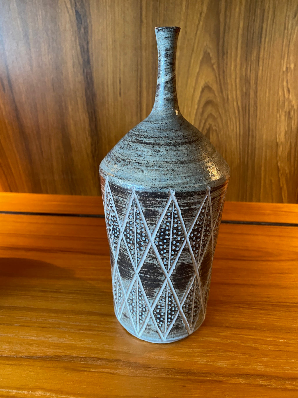 Ceramics and Glass – Cook Street Vintage