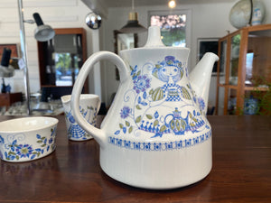 Figgjo Flint Turi-Design Lotte Tea Pot
