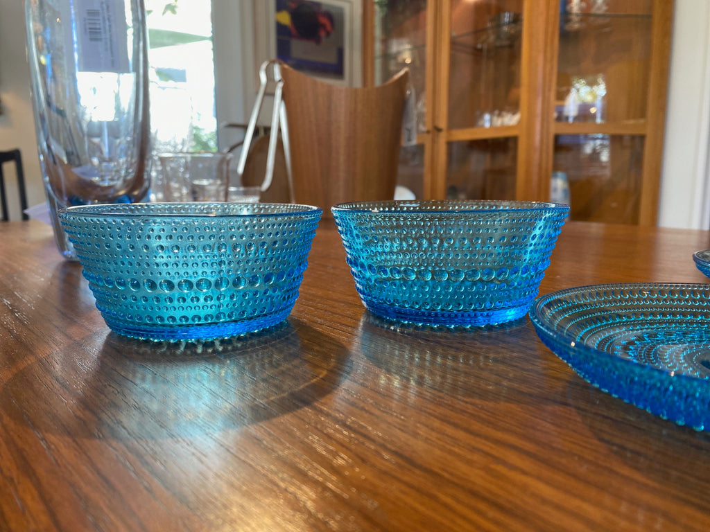 Oiva Toikka iittala Kastehelmi Small Bowl in Sea Blue- Cook Street Vintage