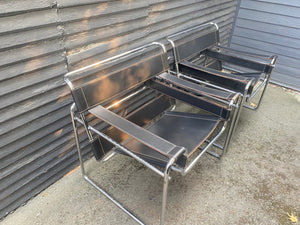 Vintage Wassily Armchair in Black Leather