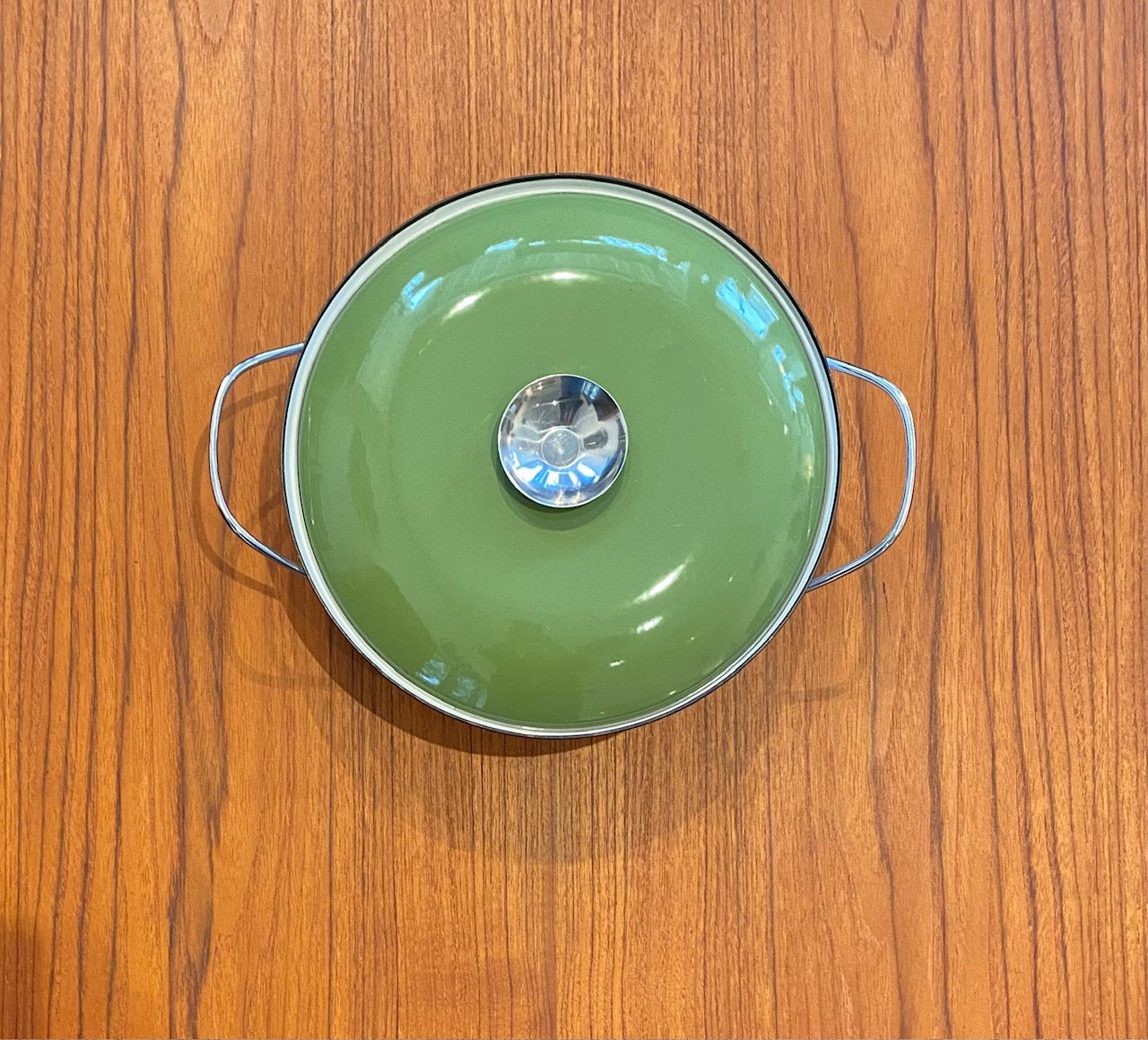 Cathrineholm Avocado Green and White Lotus Casserole- Cook Street Vintage
