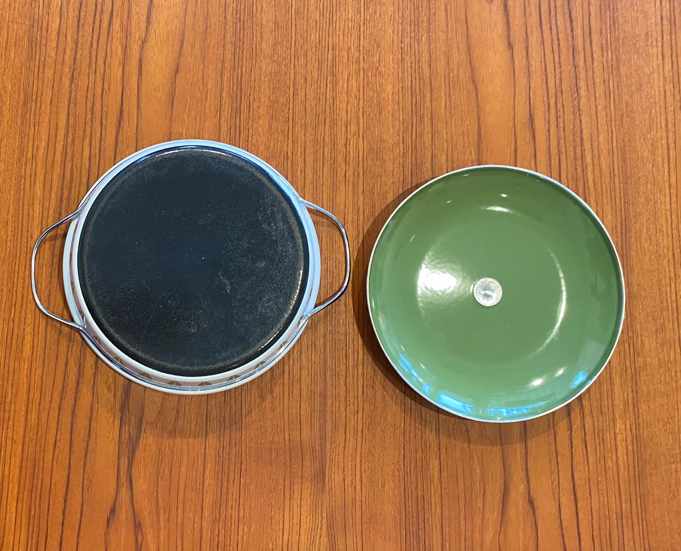 Cathrineholm Avocado Green and White Lotus Casserole- Cook Street Vintage