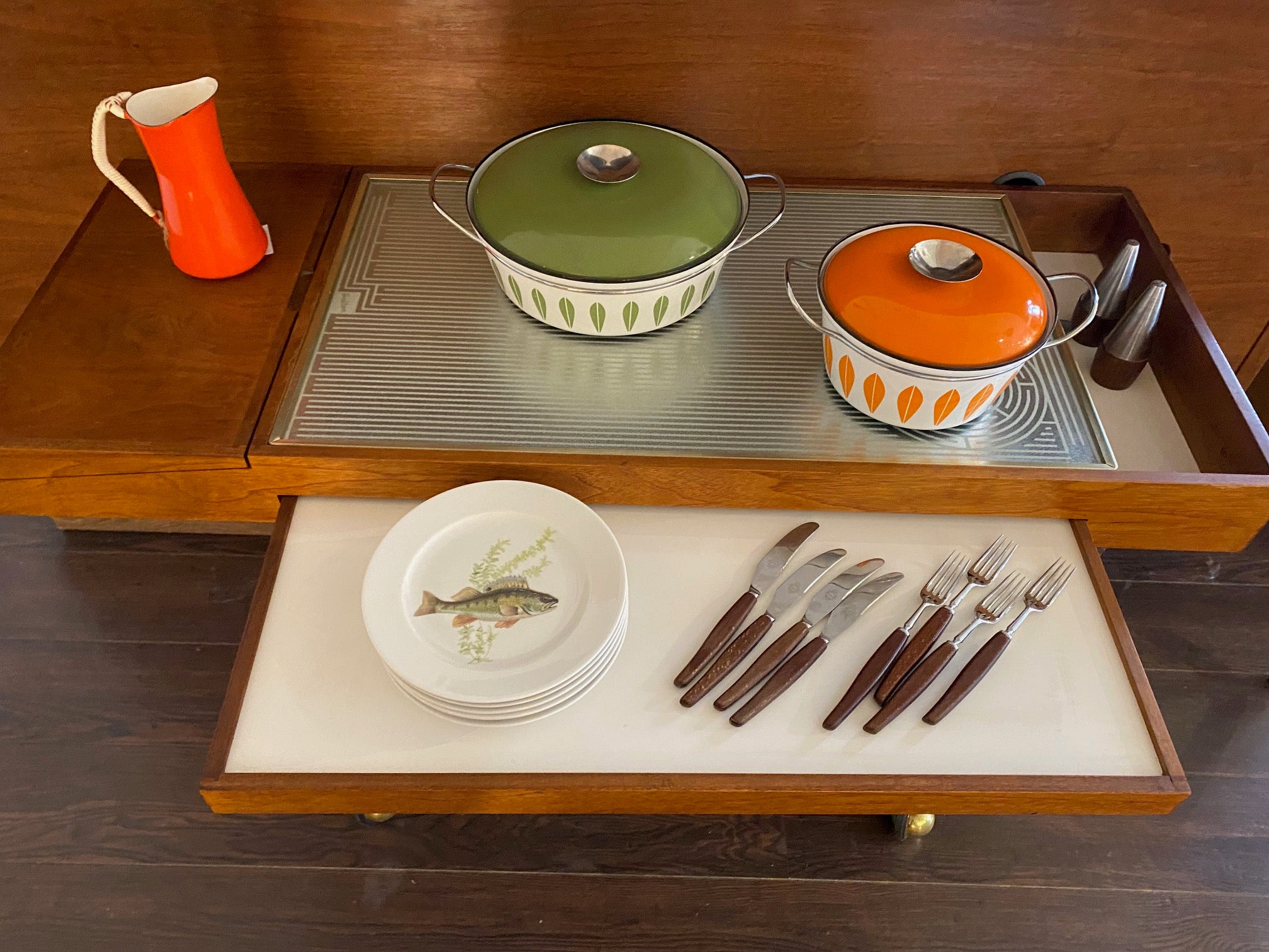 Salton Hotray Food Server and Serving Cart