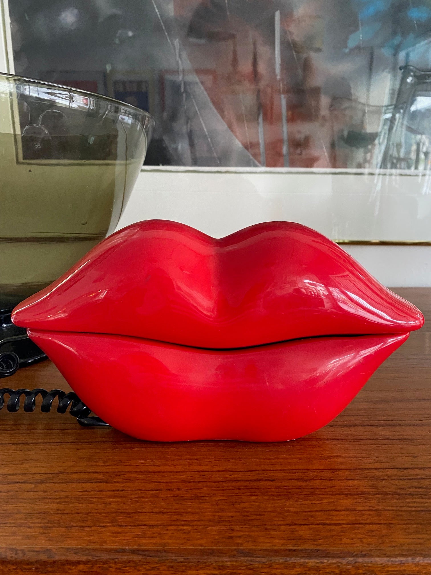 1980s Telemania Red Lips Phone