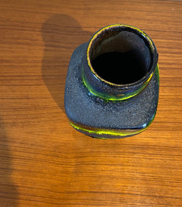 Black and Green Fat Lava Vase