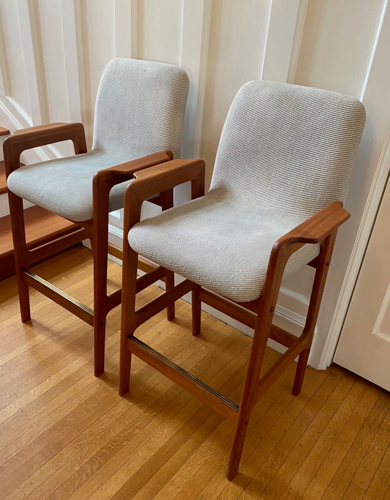 MCM Benny Linden Bar Stools