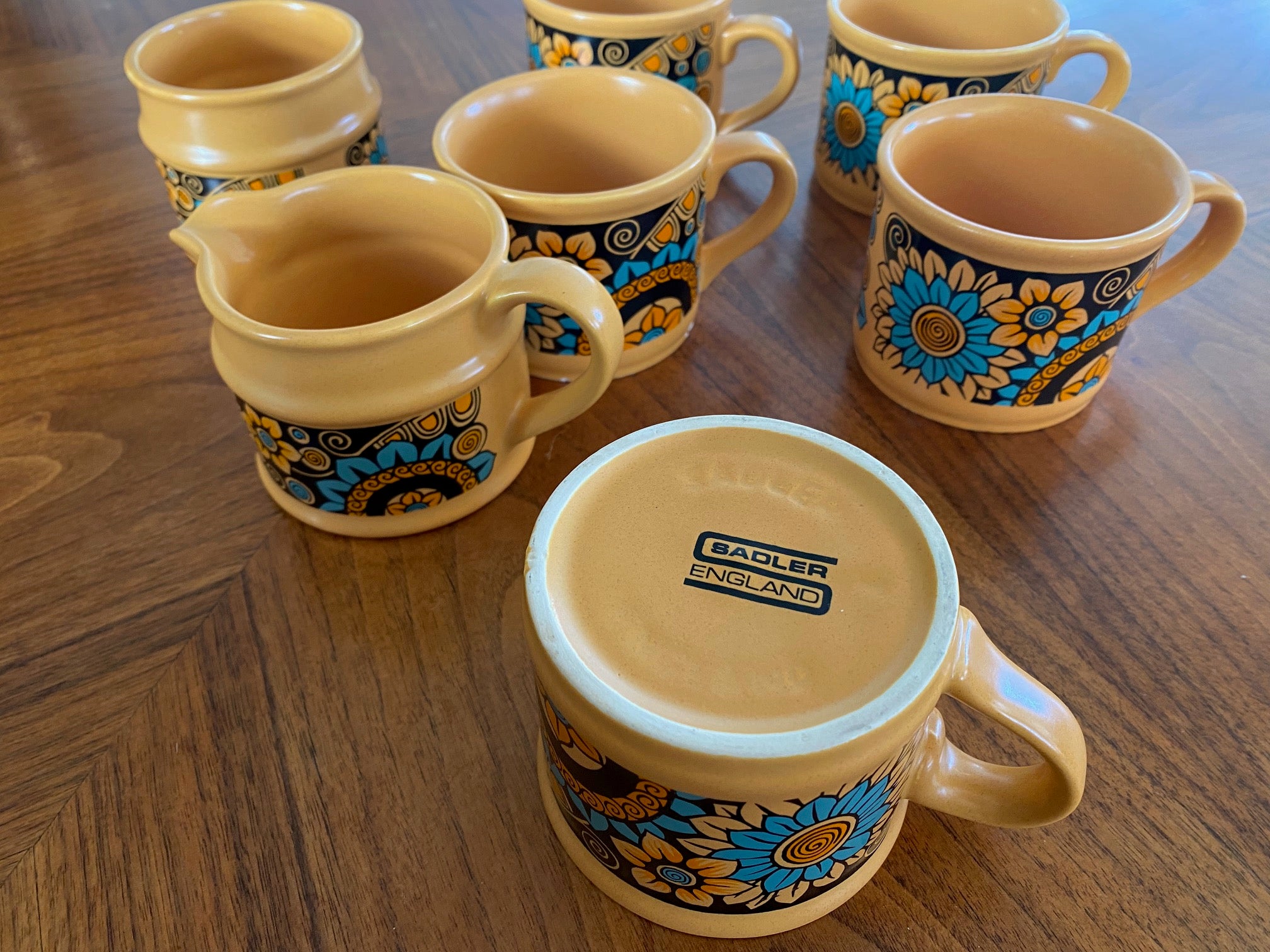 Set of 5 Vintage Sadler Coffee Mugs