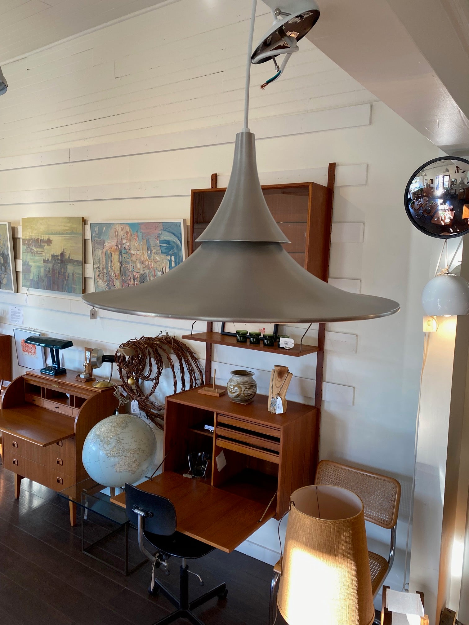 MCM Aluminum Ceiling Fixture