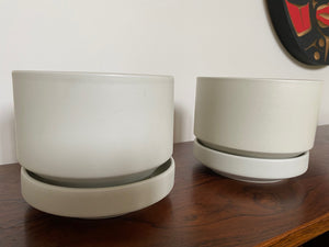 off white planters with saucers. Designed by Richard Lihnd for Arabia, Finland- Cook Street Vintage