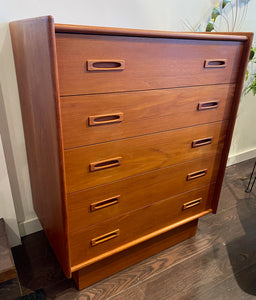 MCM Danish 5 Drawer Teak Dresser
