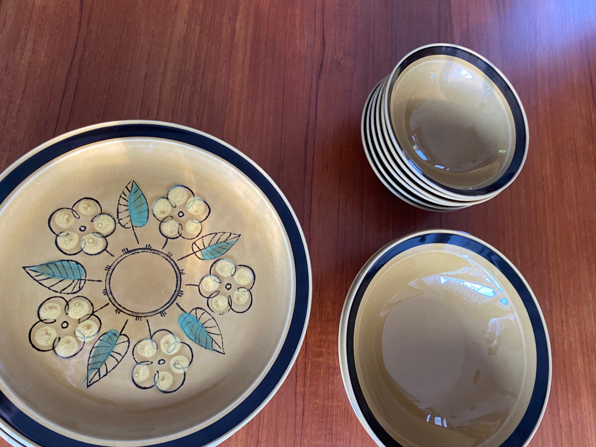 Fabulous Crest-Stone plates in gold, brown and yellow, "Lisa". Marked S-571. Made in Japan, seen with matching stoneware bowls- Cook Street Vintage