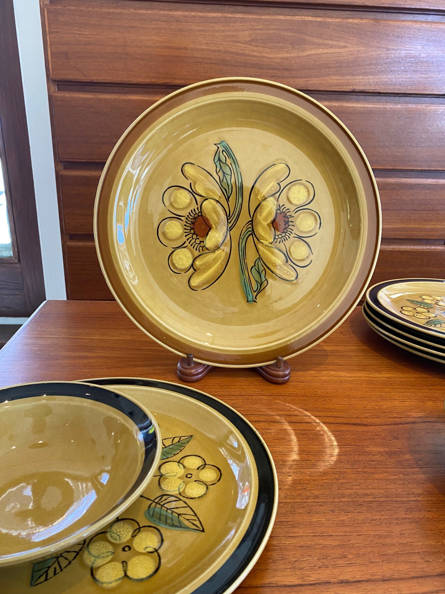 International Stoneware, "Calypso" Platter