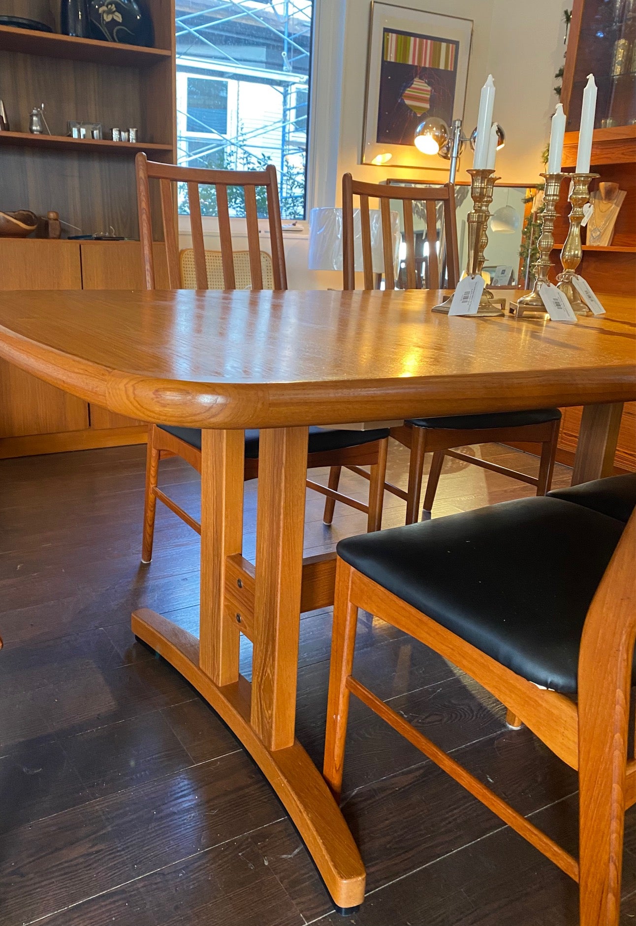 Vintage Teak Dining Table with 2 Leaves