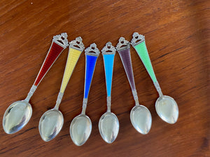 A lovely set of 6 Guilloche Sterling Silver and Enamel Demitasse spoons attributed to Niles Hansen. Pretty accompaniments for a charcuterie board, for condiments are as coffee spoons.     One each of green, plum, aquamarine blue, royal blue, yellow and scarlet red-Cook Street Vintage