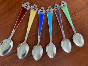 A lovely set of 6 Guilloche Sterling Silver and Enamel Demitasse spoons attributed to Niles Hansen. Pretty accompaniments for a charcuterie board, for condiments are as coffee spoons.     One each of green, plum, aquamarine blue, royal blue, yellow and scarlet red-Cook Street Vintage
