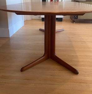 MCM Teak Round Pedestal Table with 2 Leaves