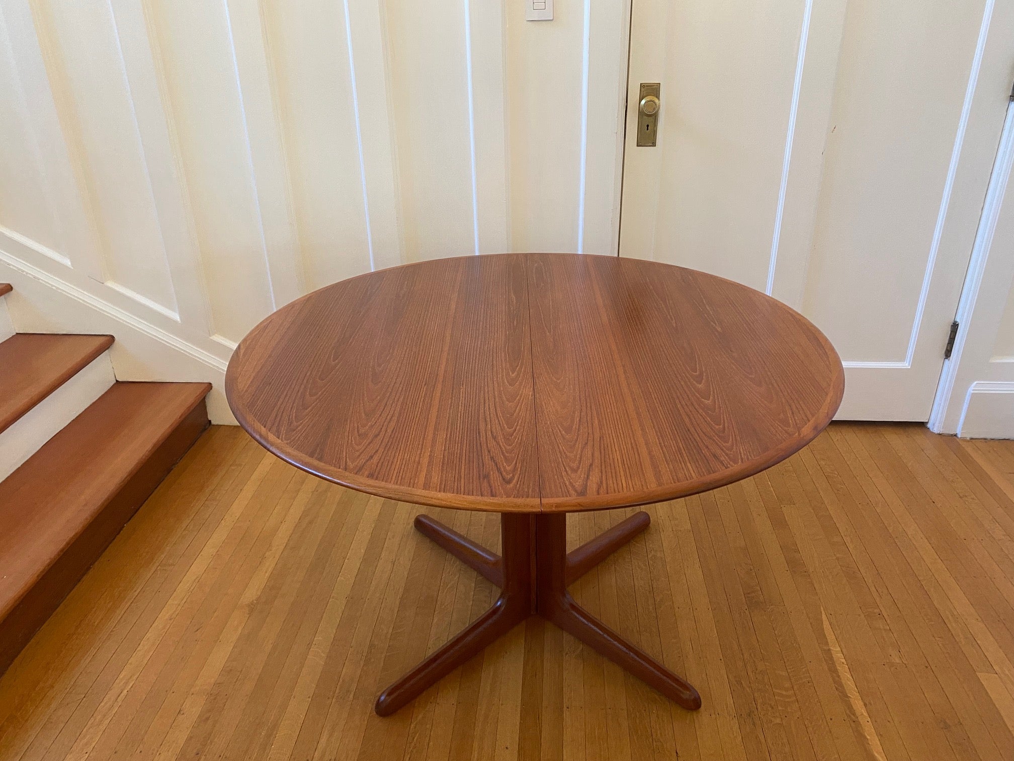 MCM Teak Round Pedestal Table with 2 Leaves