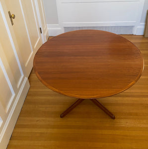 MCM Teak Round Pedestal Table with 2 Leaves