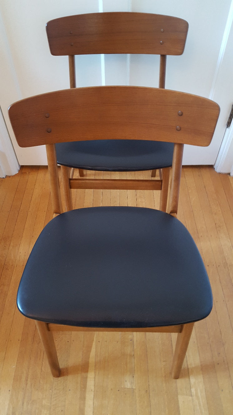 MCM classic Dining chair with black vinyl seat- Cook Street Vintage