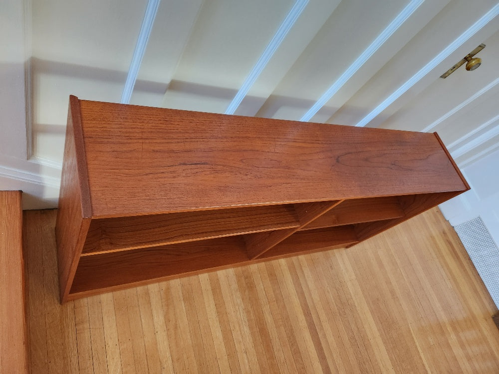Vintage Double-Sided Horizontal Open Shelving