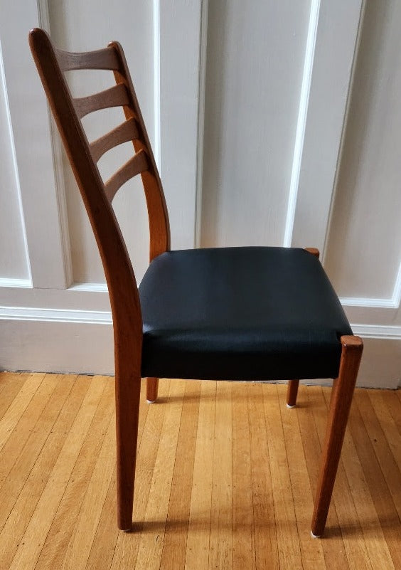 Svegards Markaryd Ladderback Dining Chair