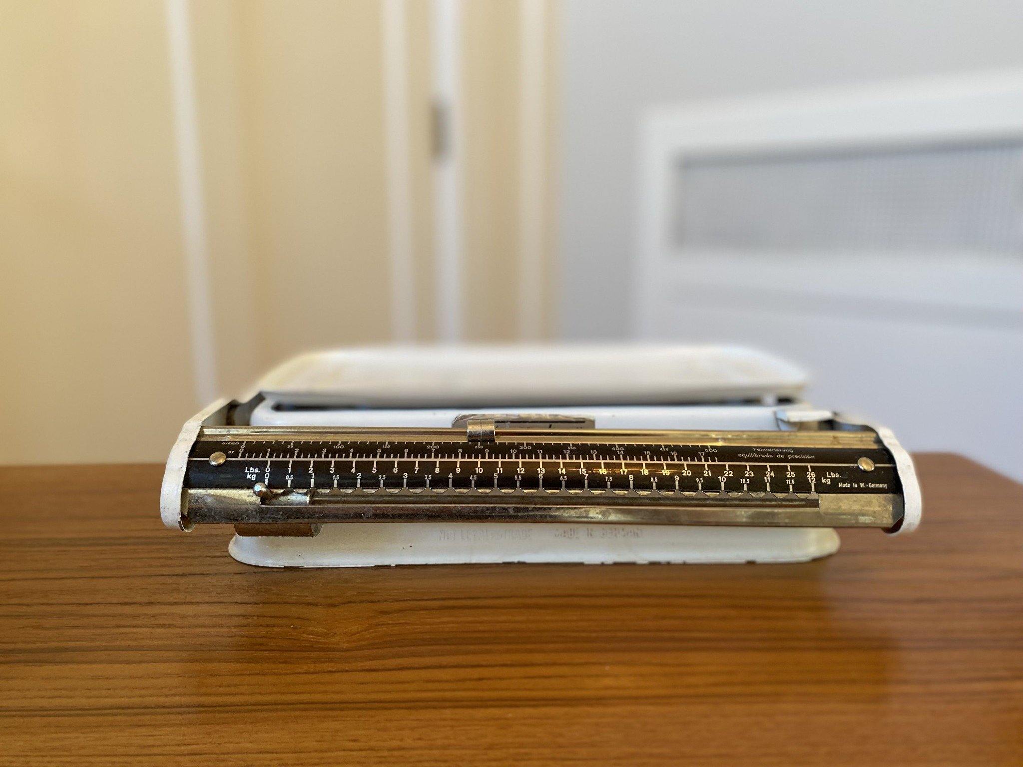 Front view of white vintage Stube scale- Cook Street Vintage