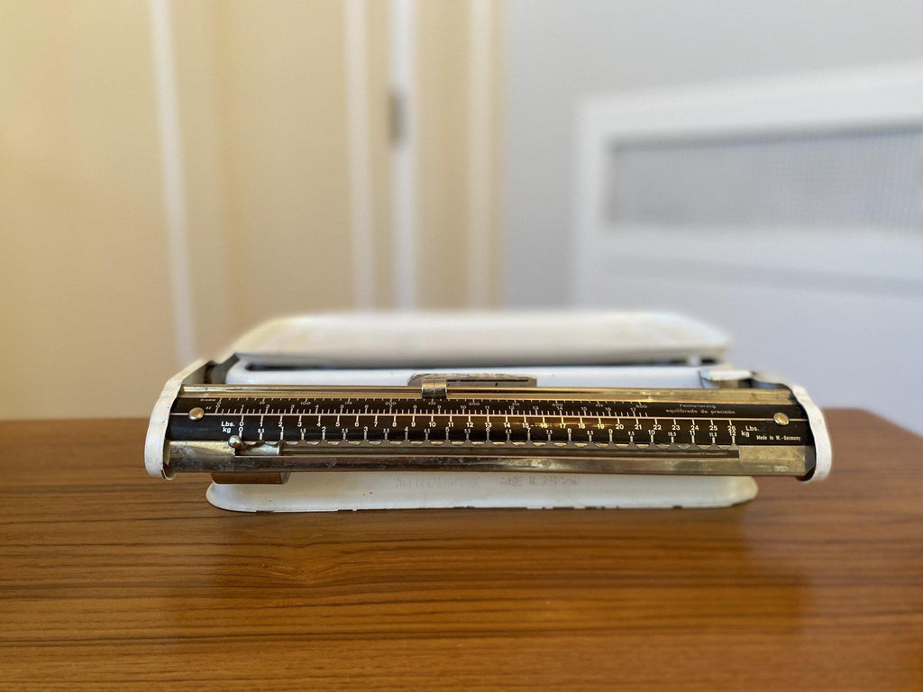 Front view of white vintage Stube scale- Cook Street Vintage
